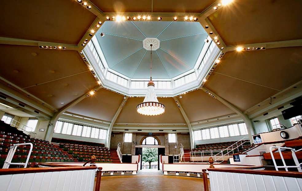 Tattersalls-Scrolling3